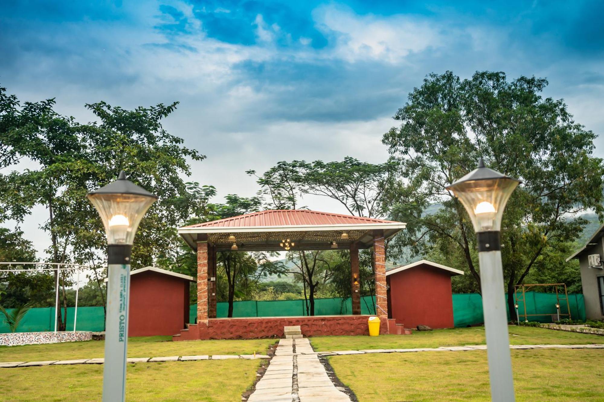 Red Stones Resorts,Karjat Exterior photo